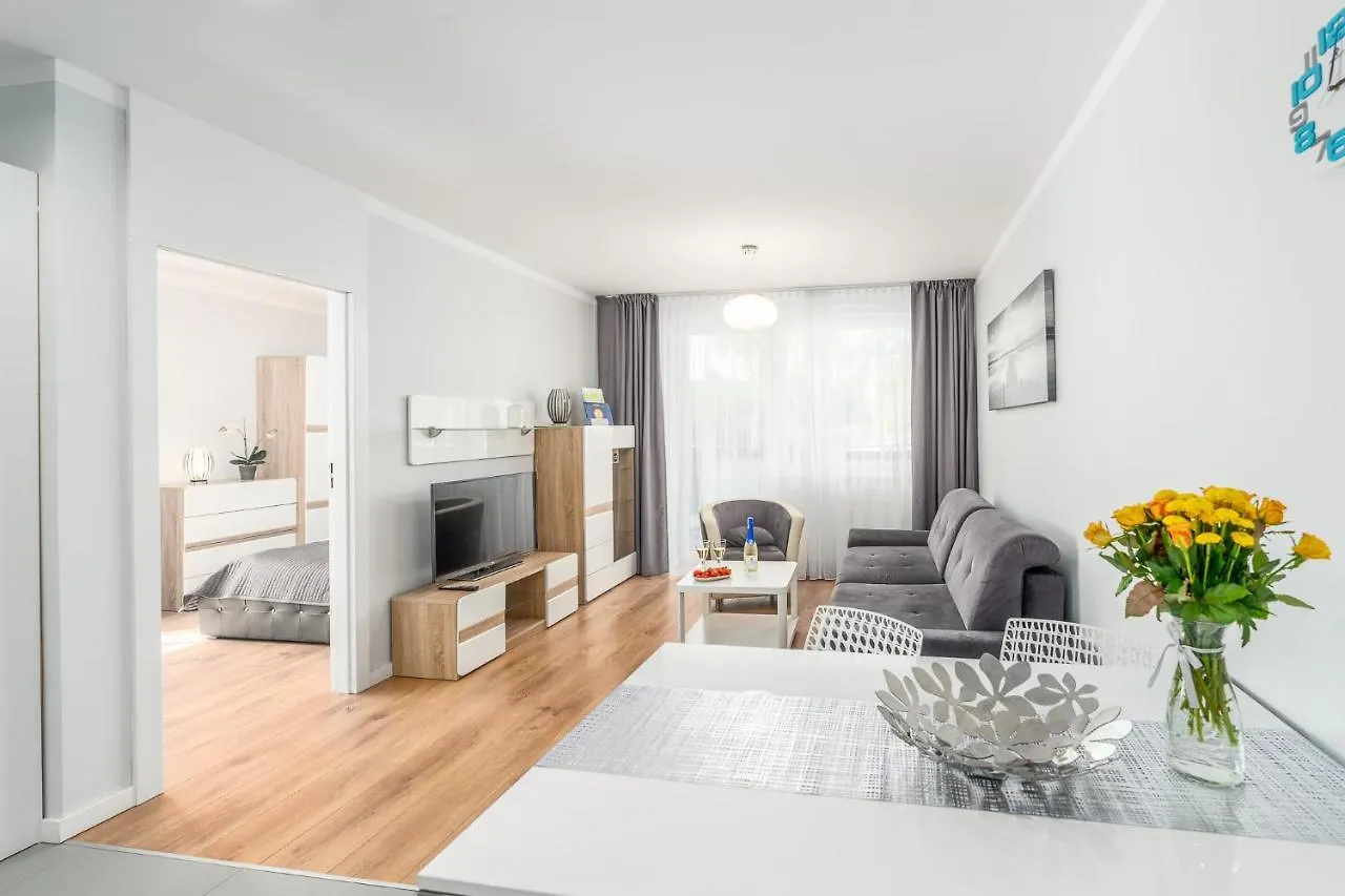 Apartment Blizej Morza - Apartamenty Komfort Fitness, Ping-Pong Table, Playstation Kolobrzeg Poland