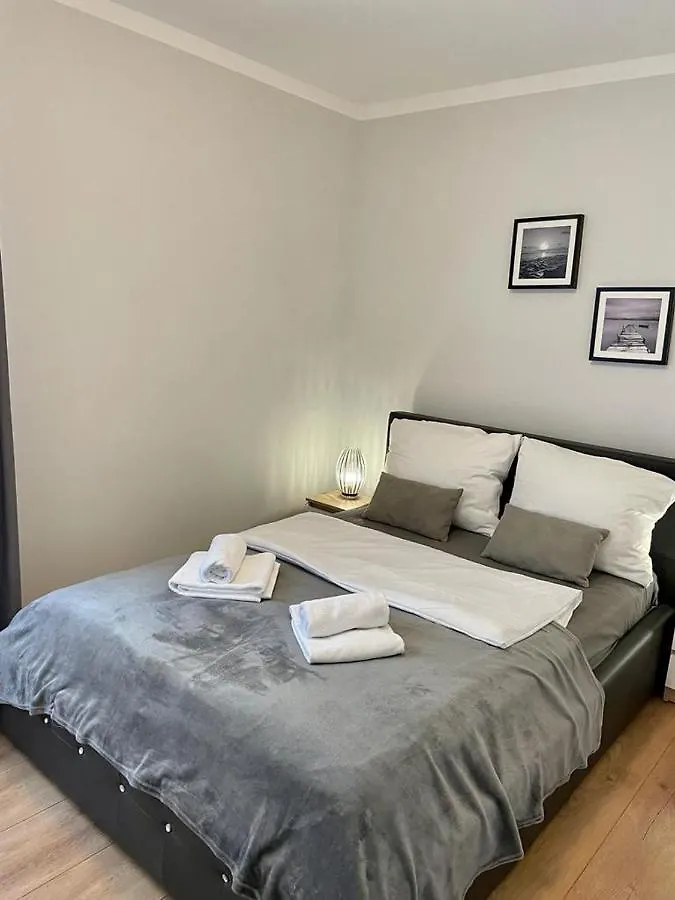 Apartment Blizej Morza - Apartamenty Komfort Fitness, Ping-Pong Table, Playstation Kolobrzeg Poland